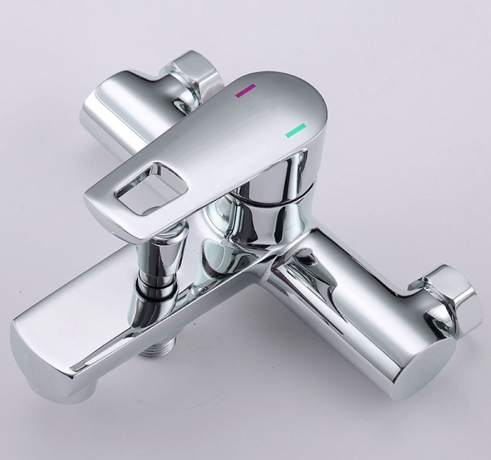 Смеситель для ванны IDDIS Runo RUNSB00i02