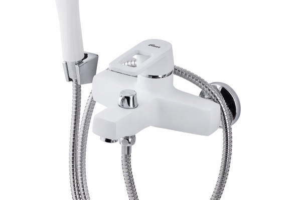 Смеситель для ванны с душем FAUZT FZs-W61 тип См-ВОРНШлА Белый