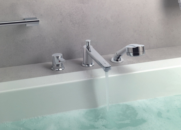 Смеситель Kludi Zenta 384470575 на борт ванны