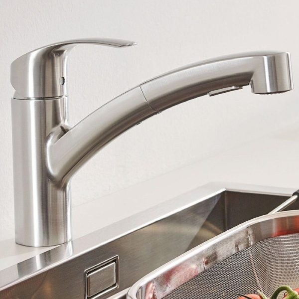 Смеситель Grohe Eurosmart 30305DC0 для кухонной мойки