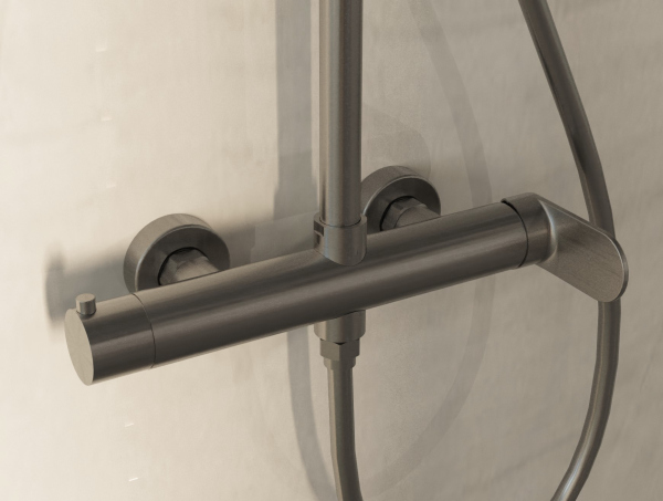 Душевая стойка Vincea Rondo VSFS-1R0GM без излива, вороненая сталь