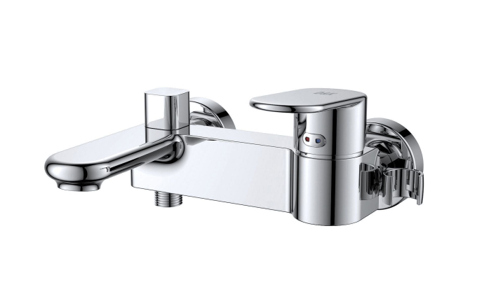 Смеситель D&K Speyer Rhein DA1313201 для ванны с душем